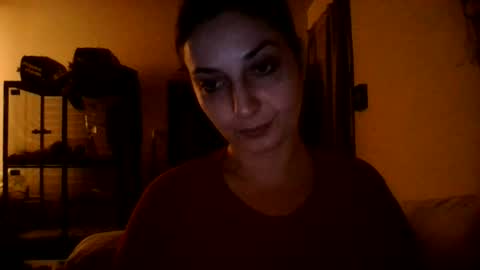 Snapshot of italiana25 chatting on 27, 6, 2026 Bella Bloom online show from 27, 6, 2026