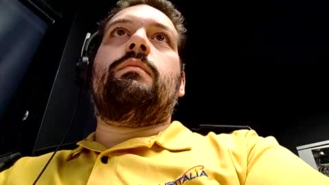 Snapshot of italianbigboy93 chatting on 9, 10, 2025 italianbigboy93 online show from 9, 10, 2025