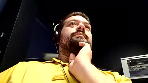 Snapshot of italianbigboy93 chatting on 10, 10, 2025 italianbigboy93 online show from 10, 10, 2025