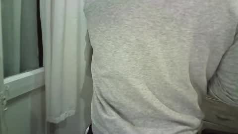 italianboybcn online show from 28, 11, 2025