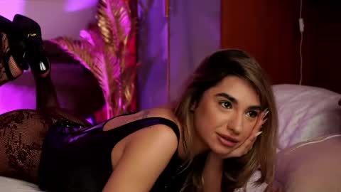 Snapshot of italy_baby chatting on 7, 5, 2026 italy_baby online show from 7, 5, 2026