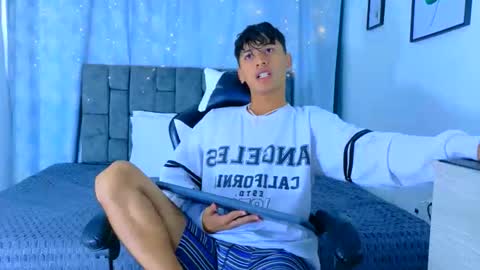 Snapshot of ithan_kingtwin chatting on 26, 4, 2026 ithan_kingtwin online show from 26, 4, 2026