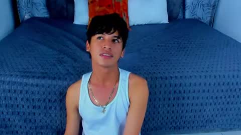 ithan_kingtwin online show from 12, 6, 2026