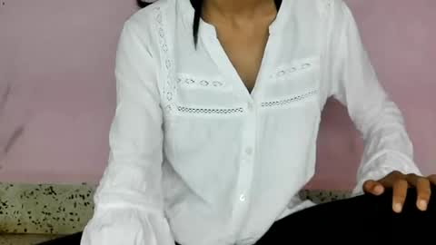 Snapshot of its_trisha chatting on 5, 8, 2026 Trisha online show from 5, 8, 2026