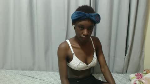 Laynne online show from 9, 10, 2025