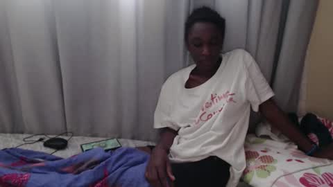 Laynne online show from 14, 10, 2025