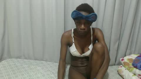 Laynne online show from 9, 11, 2025