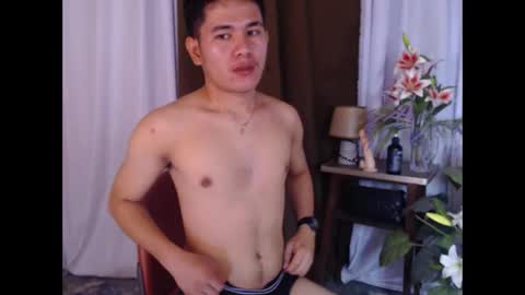 Snapshot of itsme_kent chatting on 15, 11, 2025 kenneth online show from 15, 11, 2025