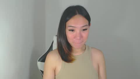 itsmehotqueen online show from 1, 11, 2025