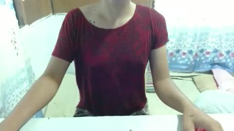 itsmelily05 online show from 2, 3, 2026