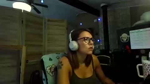 Snapshot of itsmesophie_x chatting on 17, 9, 2025 ItsMeSophie X online show from 17, 9, 2025