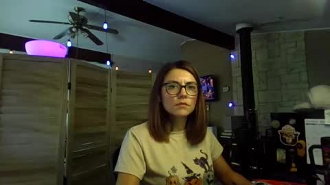 Snapshot of itsmesophie_x chatting on 13, 10, 2025 ItsMeSophie X online show from 13, 10, 2025