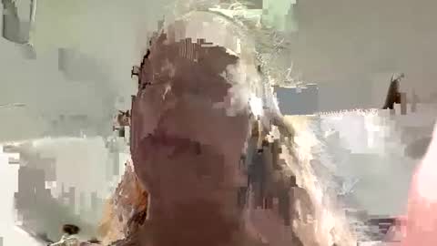 Snapshot of itsmilavoss chatting on 14, 10, 2025 Mila Voss online show from 14, 10, 2025