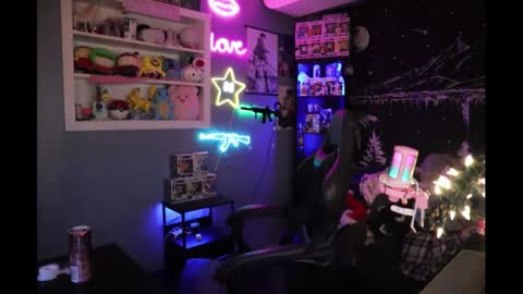 Nicki Foxx online show from 27, 12, 2024