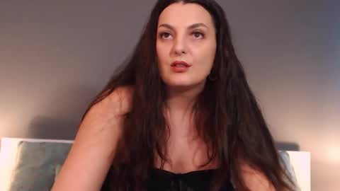 Melissa Khaan online show from 19, 10, 2025