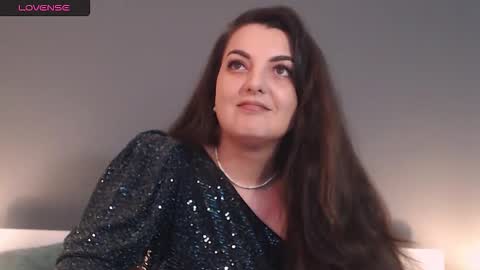 Melissa Khaan online show from 5, 2, 2026