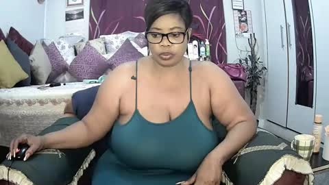 itumeleng74 online show from 13, 2, 2025