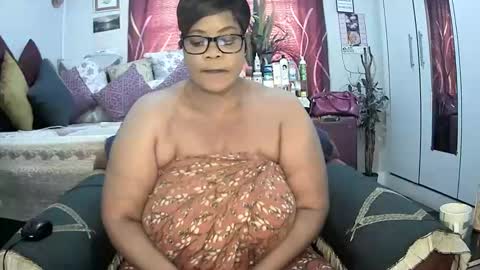 itumeleng74 online show from 17, 2, 2025