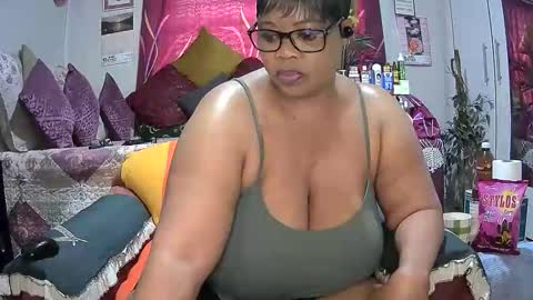 itumeleng74 online show from 20, 9, 2025