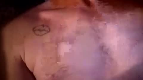 Itzmeebabyy online show from 8, 2, 2025