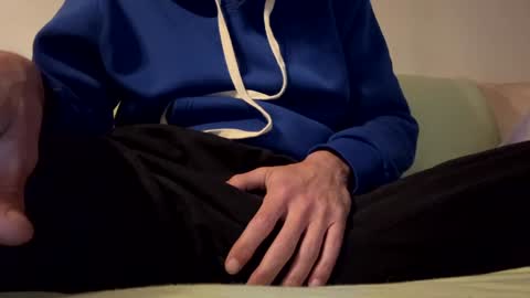 Iuuuf2 or Samel online show from 25, 12, 2024