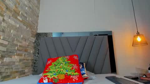 Snapshot of ivana_klum chatting on 13, 12, 2025 IVANA online show from 13, 12, 2025