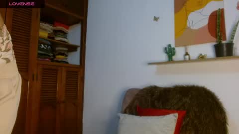 Snapshot of ivanna_dl chatting on 28, 4, 2026 Ivanna online show from 28, 4, 2026