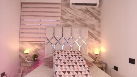 Snapshot of ivanna_vega_ chatting on 19, 12, 2025 ivanna online show from 19, 12, 2025