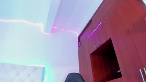 ivannapretyts online show from 16, 1, 2026