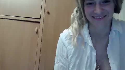 ivetta911 online show from 11, 11, 2025