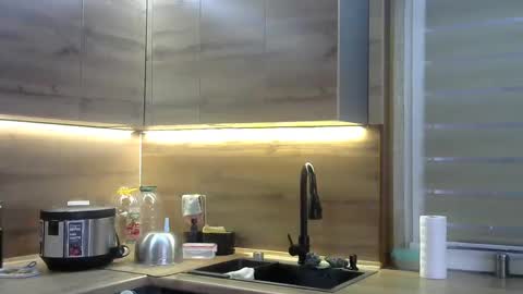 IrennaSplash online show from 14, 2, 2025