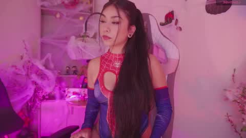 Snapshot of ivette_k chatting on 30, 10, 2025 iveet online show from 30, 10, 2025