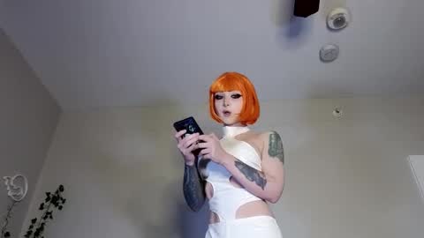 Ivey and James online show from 11, 2, 2026