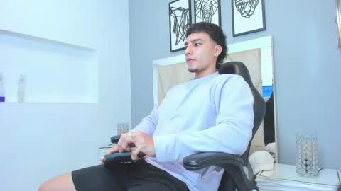 Snapshot of ivo_beischel chatting on 19, 10, 2025 Ivo Beischel online show from 19, 10, 2025