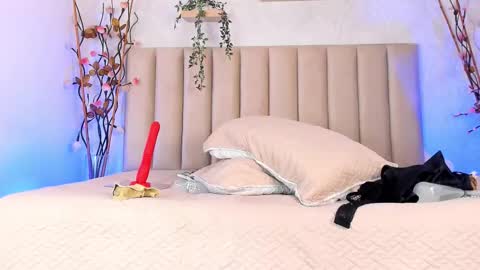 Ivone Adams online show from 28, 2, 2026