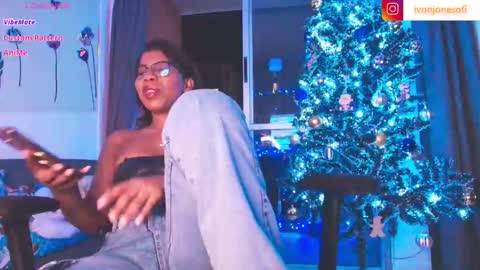  Ivon  Miss Jones  online show from 1, 12, 2025