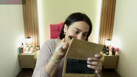 I V O N N E R O S S online show from 30, 3, 2026