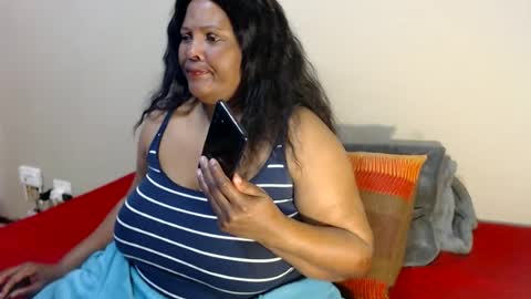 Snapshot of ivorytits48 chatting on 7, 7, 2026 IVORYTITS48 online show from 7, 7, 2026