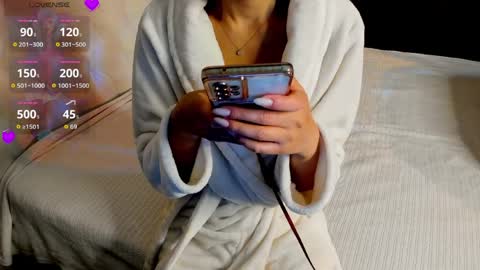 Ivy online show from 8, 4, 2026