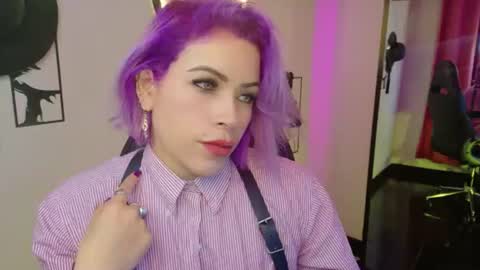 Snapshot of ivy__taylorr chatting on 7, 7, 2026 Diana Rojas online show from 7, 7, 2026