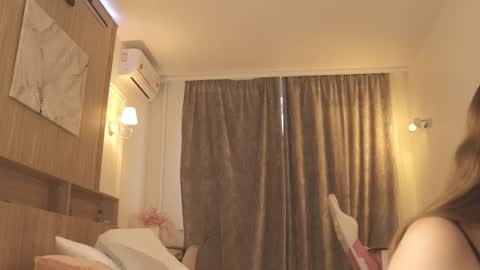 Ivy online show from 28, 3, 2026