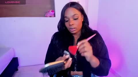 Snapshot of ivybliss8 chatting on 4, 3, 2025 i v y b l i s s online show from 4, 3, 2025