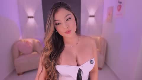 Ivy online show from 5, 12, 2025