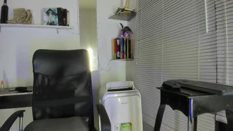 ivymilleer online show from 9, 2, 2026