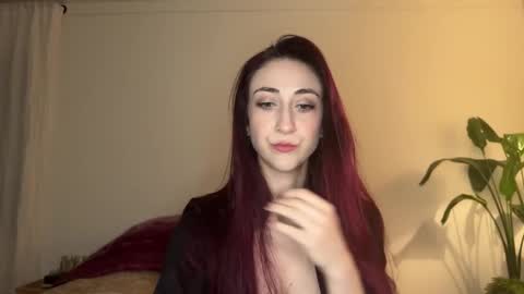 Ivy Rosie online show from 24, 2, 2025