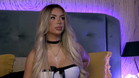  Ivy  online show from 3, 3, 2025