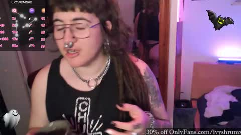 Ivy ShrumX online show from 19, 12, 2025