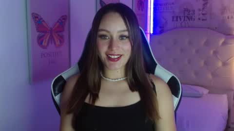 Snapshot of ivyy_crystal chatting on 19, 2, 2025 Ivy online show from 19, 2, 2025