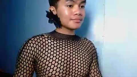 iya143 online show from 9, 11, 2025