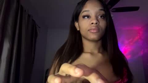 Snapshot of iysisfv chatting on 1, 2, 2025 iysisfv online show from 1, 2, 2025